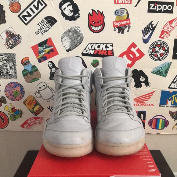 Air Jordan 5 Pure Platinum - Picture 4 of 4